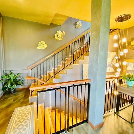 Faizal Madhi Homestay 쿠칭 외부 사진