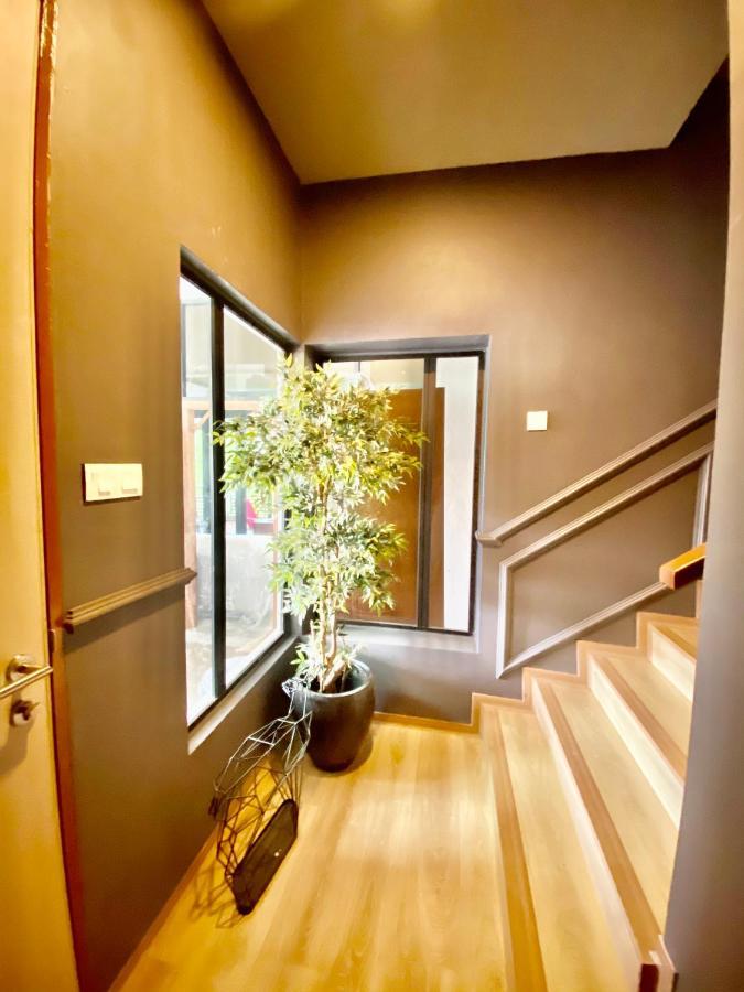 Faizal Madhi Homestay 쿠칭 외부 사진
