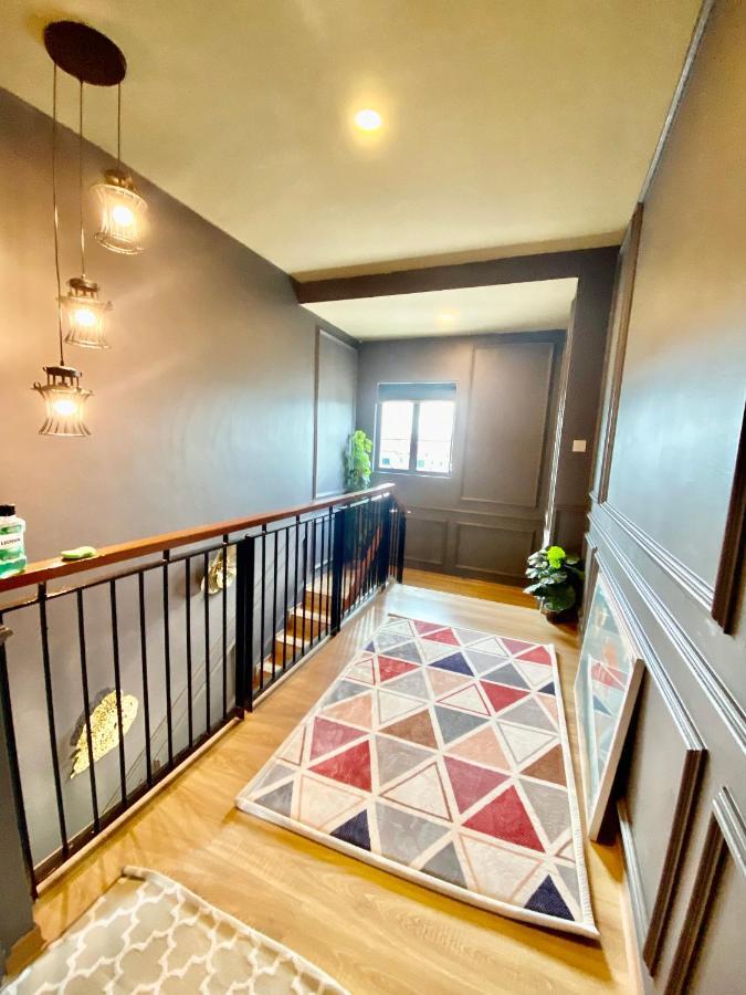 Faizal Madhi Homestay 쿠칭 외부 사진