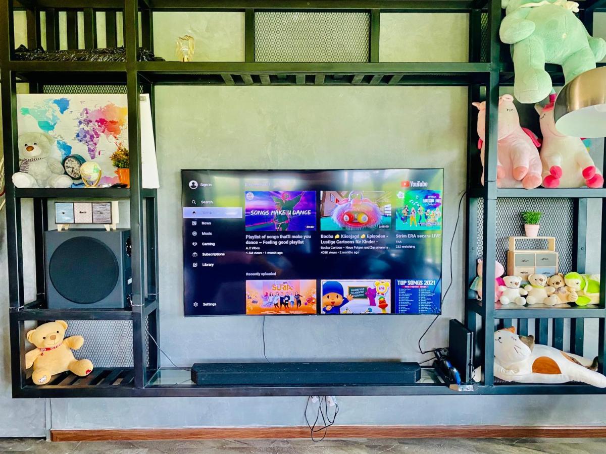 Faizal Madhi Homestay 쿠칭 외부 사진
